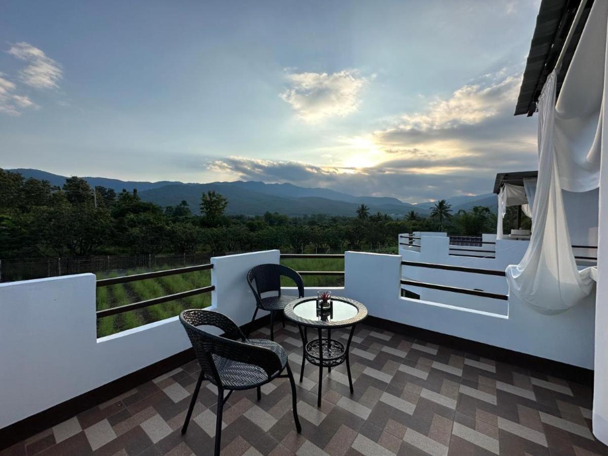 ม่วนใจ๋ปันสุข โฮมสเตย์แอนคาเฟ่ Muanjai Punsuk Homestay And Cafe Chom Thong Exterior photo